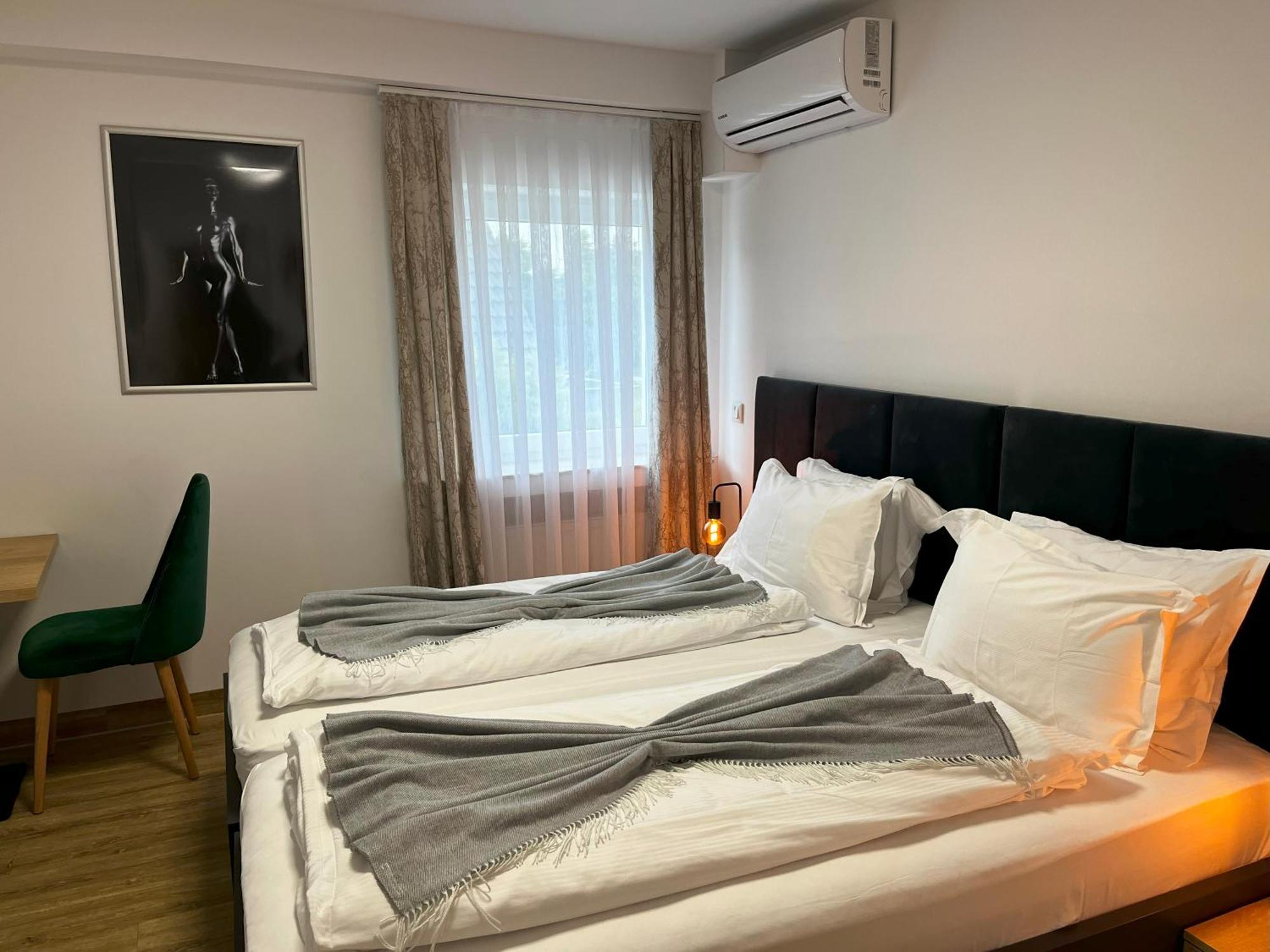ברגיש גלאדבך Haven Hotels - Hotel Dona מראה חיצוני תמונה